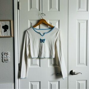 y2k long sleeve crop top w blue butterfly patch